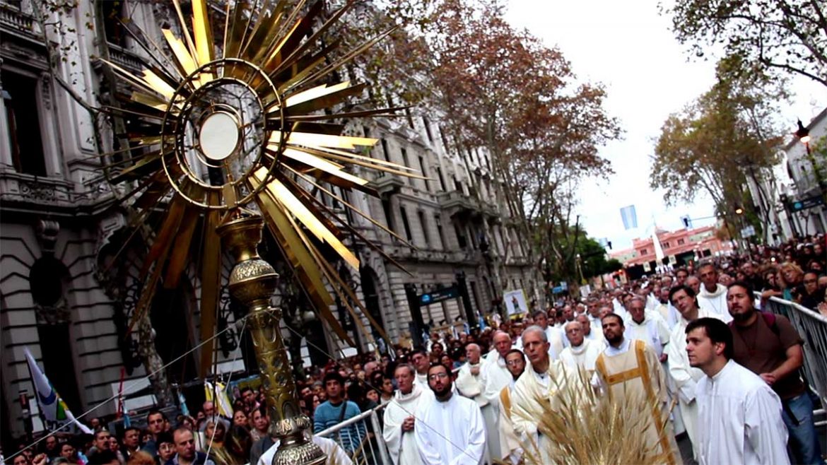 Solemnidad del Cuerpo y la Sangre de Cristo