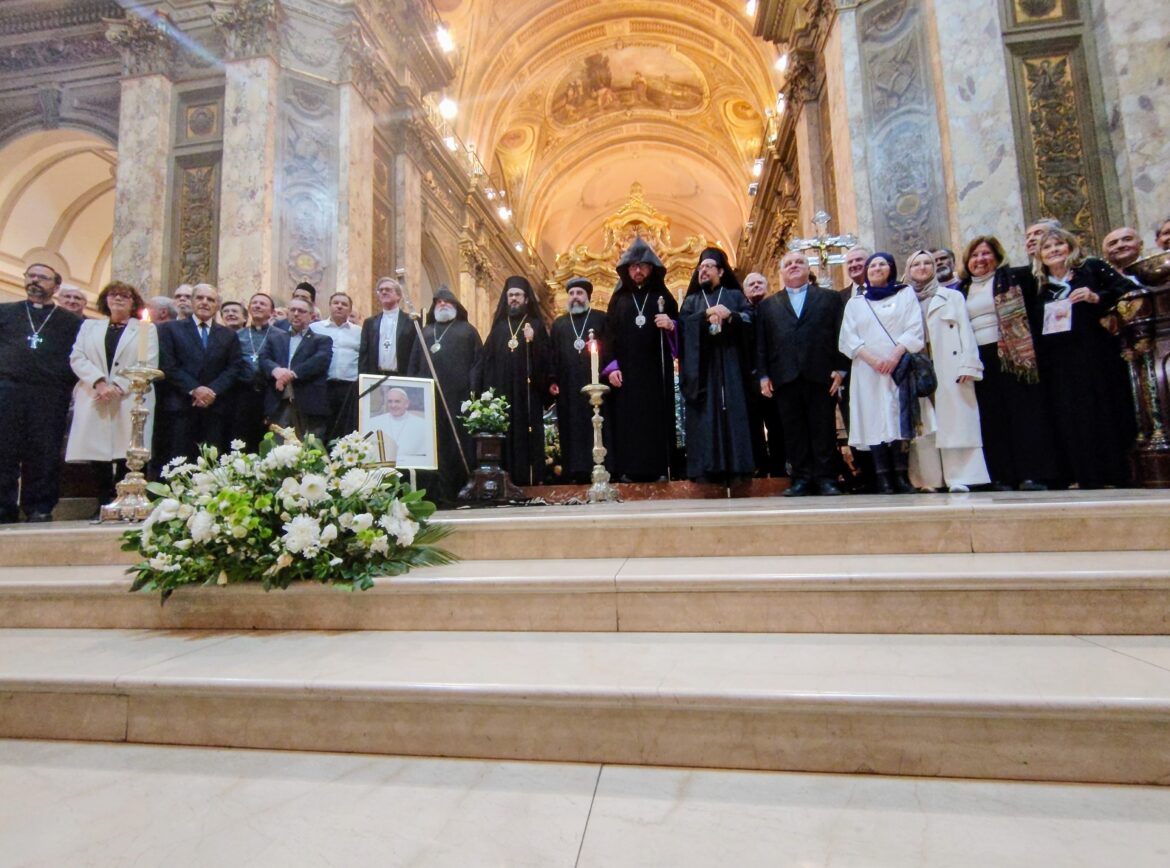 Encuentro de oración interreligiosa por el Papa Francisco