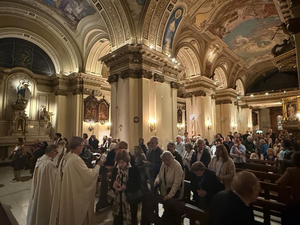 Santa Misa por los 30º años del Hogar Mons. Albisetti. 
