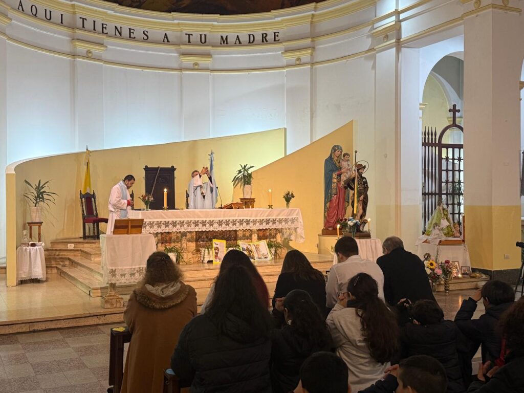 Fiestas Patronales en la parroquia Madre de Dios. 