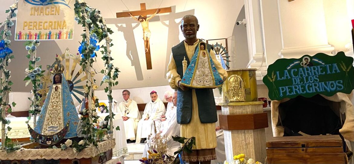 Santa Misa con los servidores de la Peregrinación a Luján 2026.
